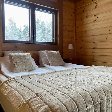 Villa Valkama With Optional Sauna + Jacuzzi