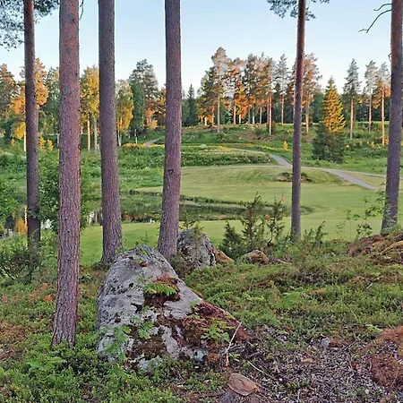 Villa Valkama With Optional Sauna + Jacuzzi