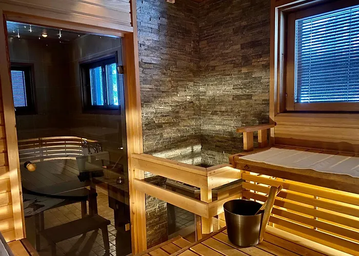 Valkama With Optional Sauna + Jacuzzi *