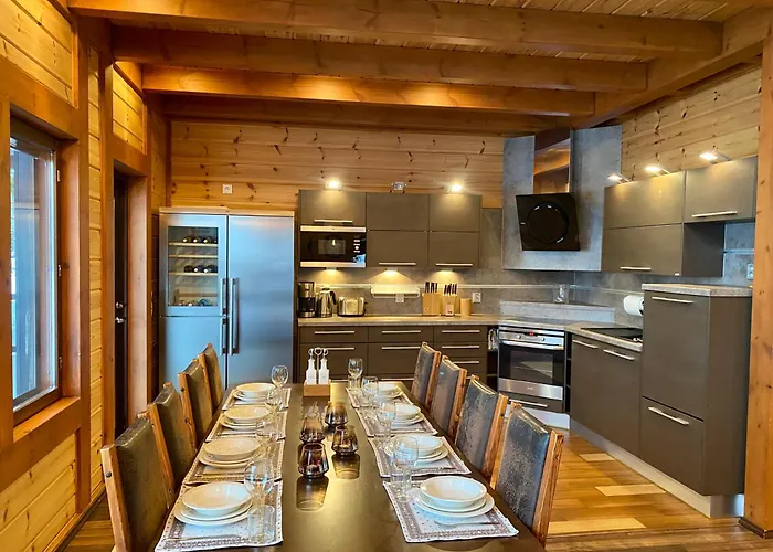 Valkama With Optional Sauna + Jacuzzi فيلة تاكوفوري