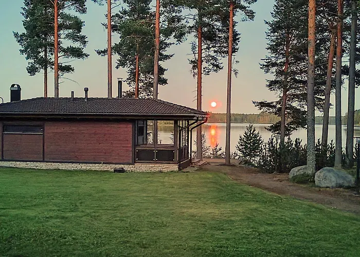 Valkama With Optional Sauna + Jacuzzi Βίλα